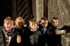 8b9e4dc2-be61-43e9-abfd-aab94881f4a0