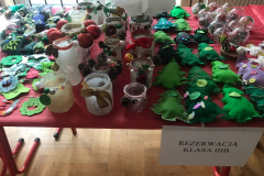 eb7eeb02-58ae-43f5-b75f-61a0099f18d0