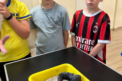 bafe2435-005d-4e16-b679-0f0a3fe8a9b8