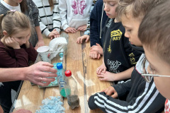 0f63c9c9-d669-42b7-9ea9-c5bce84a4ecc