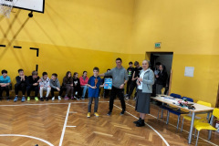 7c5da1b7-c6ae-46fd-b9a9-0756af164e15