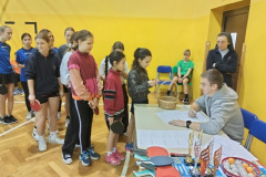 f5de671d-11ed-4e4a-9370-7086b9276ee9