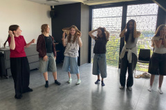 f2335988-6fda-4d9f-9263-3f2ae75c4536